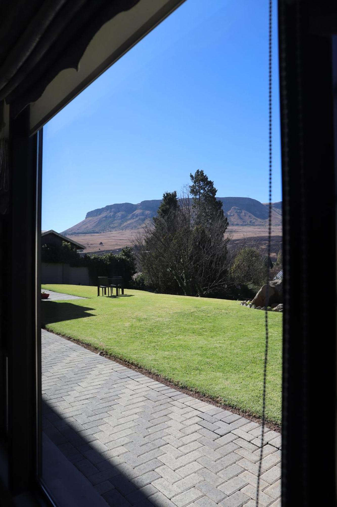 Bed and Breakfast The Raz Harrismith Exterior foto
